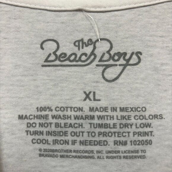 The Beach Boys Surfing the Wave 1983 Tour Rock Band Tee XL - Picture 4 of 4
